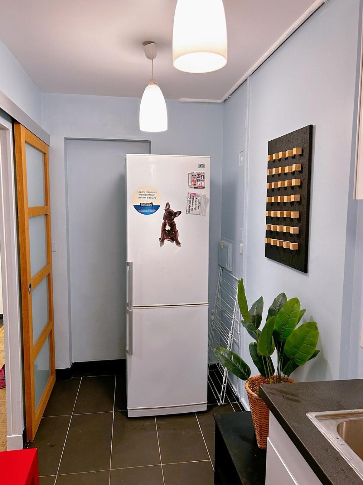 Appartamento Large Charming In Parigi